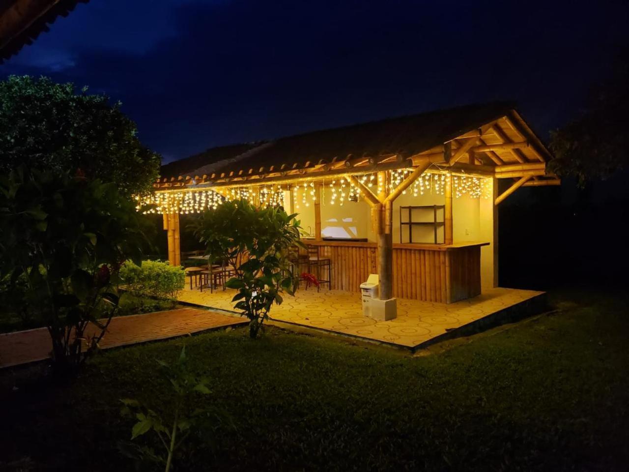 Hotel Campestre Cafe Tropical Quimbaya Zewnętrze zdjęcie