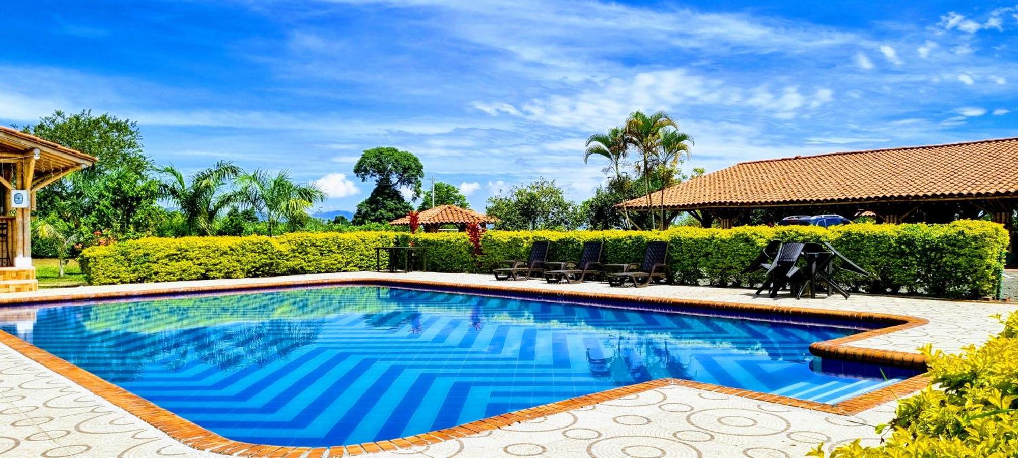 Hotel Campestre Cafe Tropical Quimbaya Zewnętrze zdjęcie